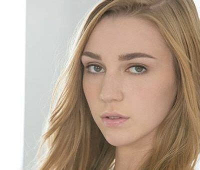 Kendra Sunderland Videos